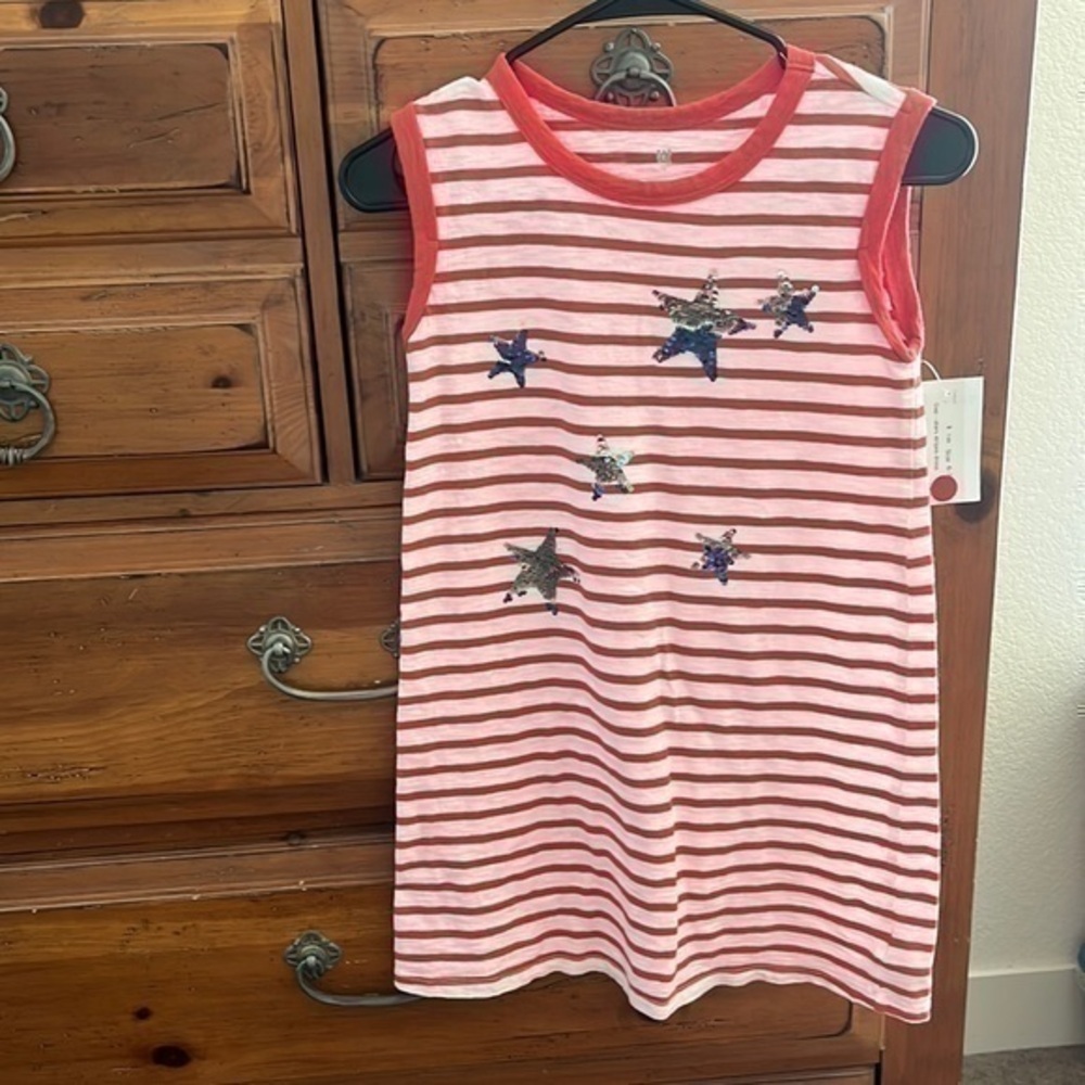 GAP Girl’s red and white striped dress with glitter stars size 6/7 NWOT